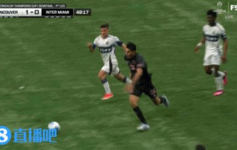 谈球吧官网登录入口小冲突！雷东多蹬踏维特脚面，布莱克蒙推开前者&两人各吃一黄