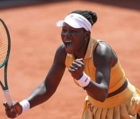 郑钦文下轮对手不好打！5个月排名飙升213位，上一站曾送蛋王欣瑜