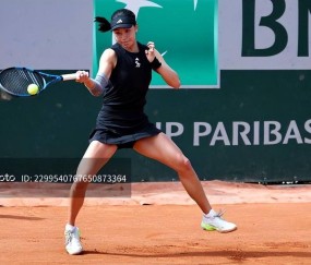 法网爆冷:女单大种子0-6、1-6出局!中国金花第2败,仅剩郑钦文