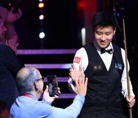 谈球吧三大赛只差大师赛!赵心童斯诺克大满贯听牌,90后球员中第一人