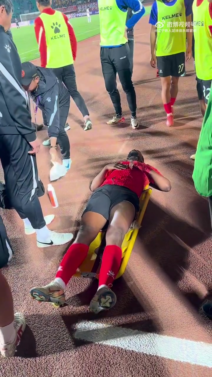 谈球吧(中国)官方网站伤情通报：姆本扎左腿股二头肌长头损伤，预计恢复期为4-6周