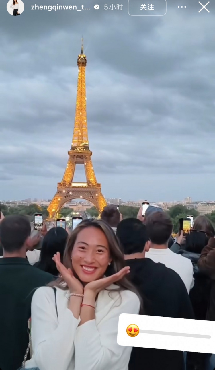 谈球吧体育官网入口郑钦文：获胜后需要喊出来振奋士气 去年红土失利给了我很多思考